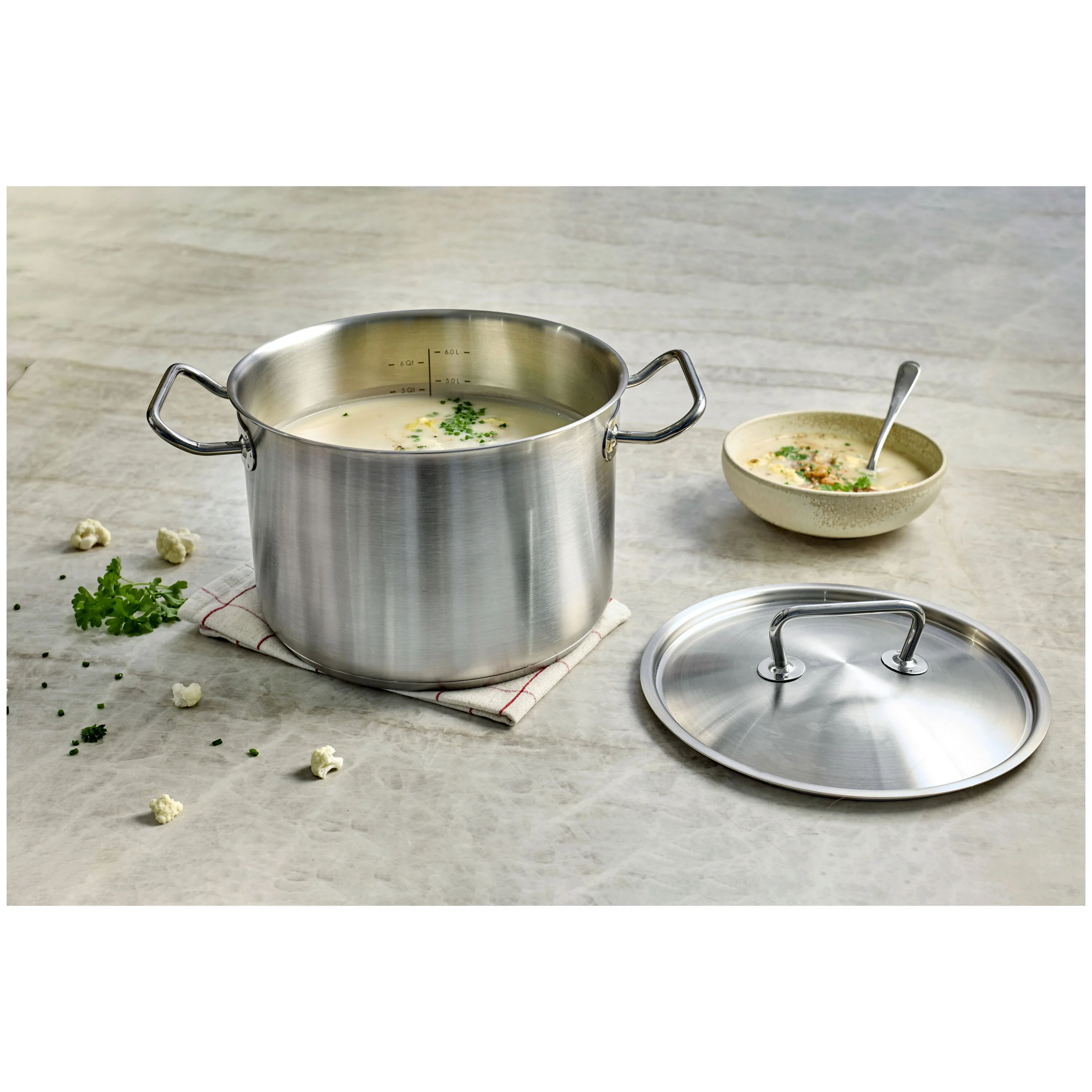 Classic Pro 3, Soeppan met deksel 24 cm / 7,5 l, large 2