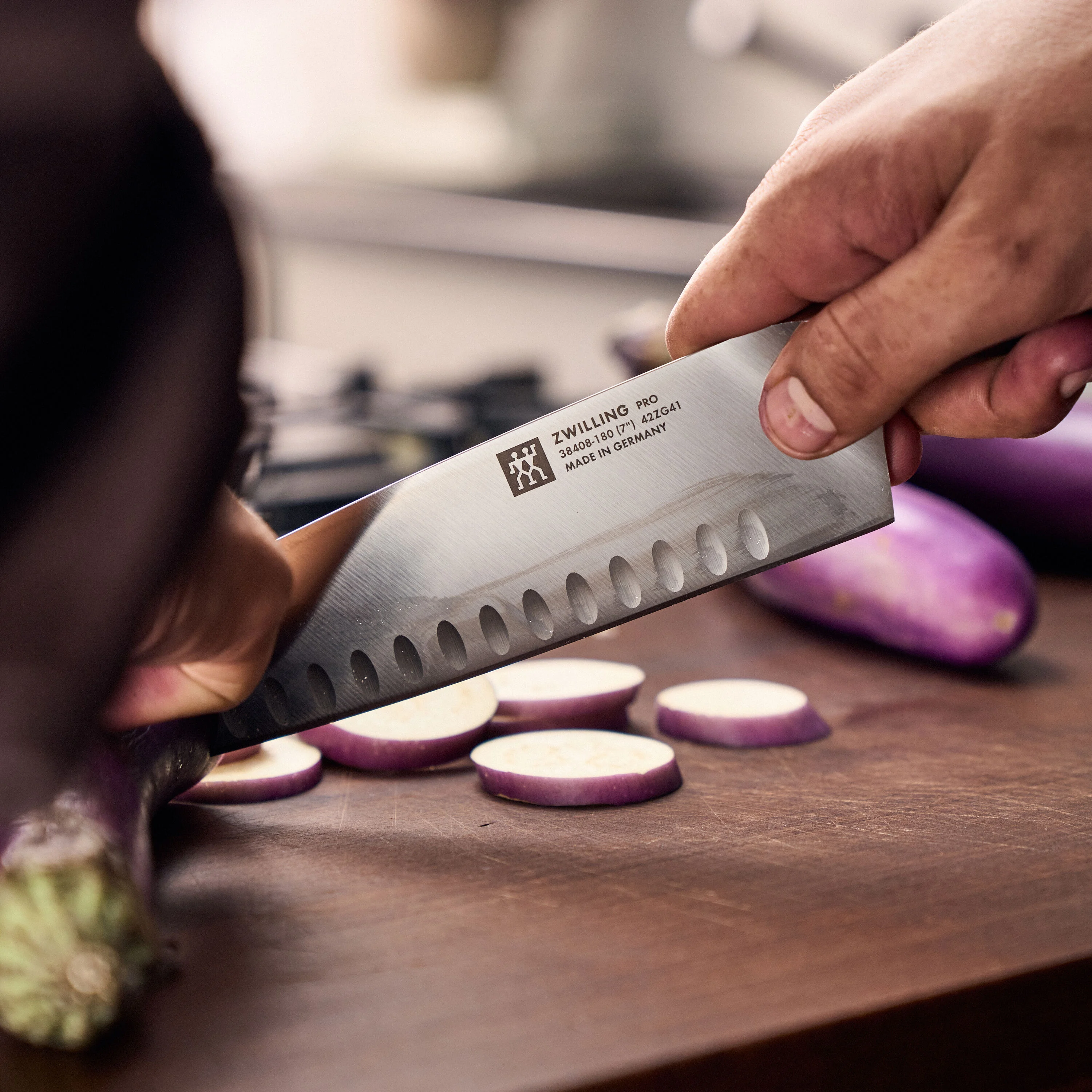 Pro, Santoku 18 cm, large 2
